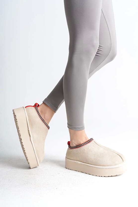 LEILA Bağcıksız Düz ve Kalın Taban İçi Kürklü Kısa Süet Kadın Bot CKT - Krem