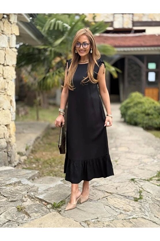 Kadın Omuzlardan Büzgülü Kayık Yaka Fırfırlı Janjan Krep Elbise