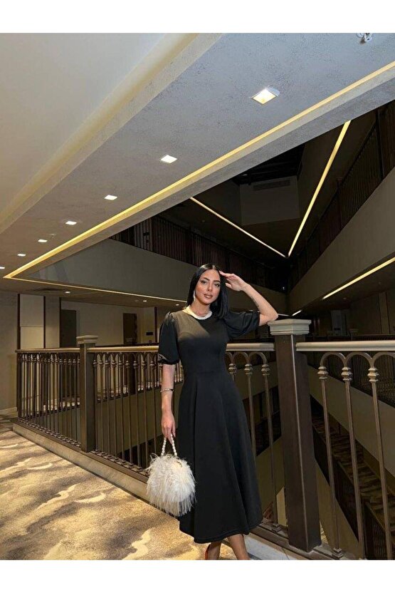 Kadın Bisiklet Yaka Kısa Kol Lastik Detay Uzun Elbise