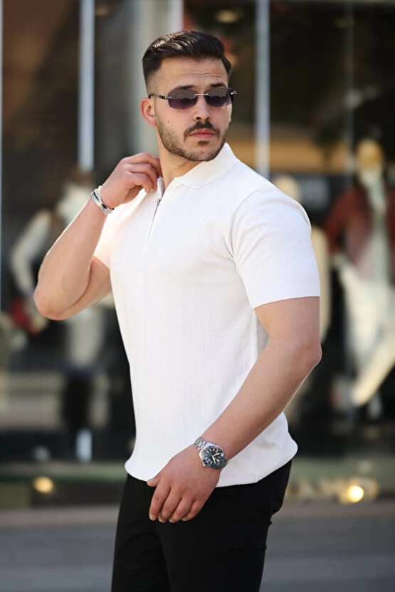 Erkek Yakası Fermuarlı Kısa Kollu T-shirt