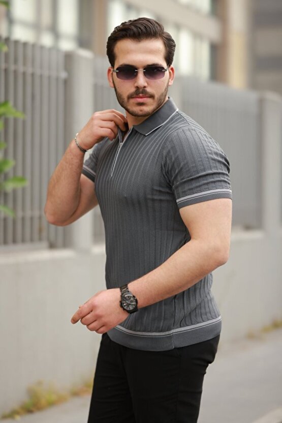 eyesof Erkek Fermuarlı Yakalı Kısa Kollu T-shirt