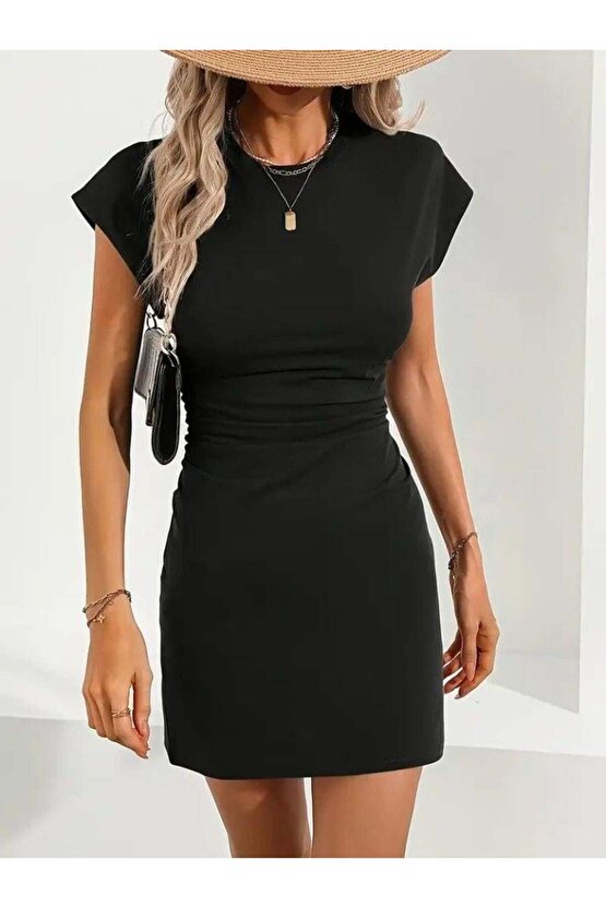 Kadın Kısa Kollu Bisiklet Yaka Yanlardan Büzgülü Kısa Janjan Krep Elbise