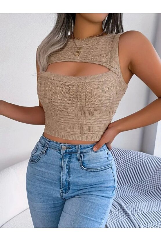 Kadın Askılı Bisiklet Yaka Güpüs Dekolteli Triko Crop Bluz