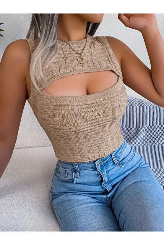 Kadın Askılı Bisiklet Yaka Güpüs Dekolteli Triko Crop Bluz