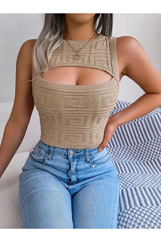 Kadın Askılı Bisiklet Yaka Güpüs Dekolteli Triko Crop Bluz