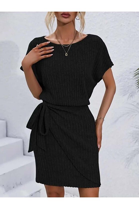 Kadın Kısa Kollu Yakası Açık Belden Lastikli Yandan Bağlamalı Kalın Fitilli Kaşkorse Elbise