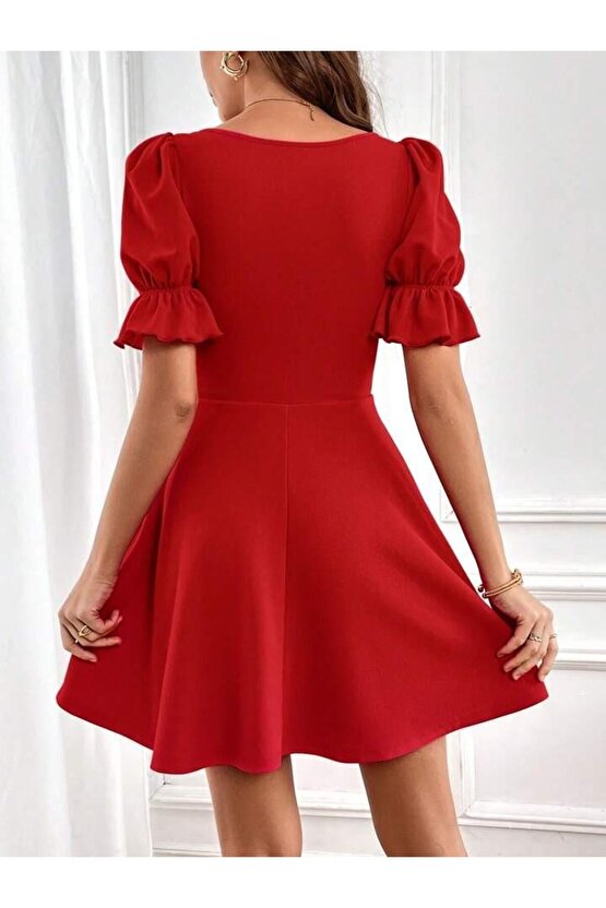 Kadın Kısa Kollu Kare Yakalı Kiloş Ithal Krep Elbise