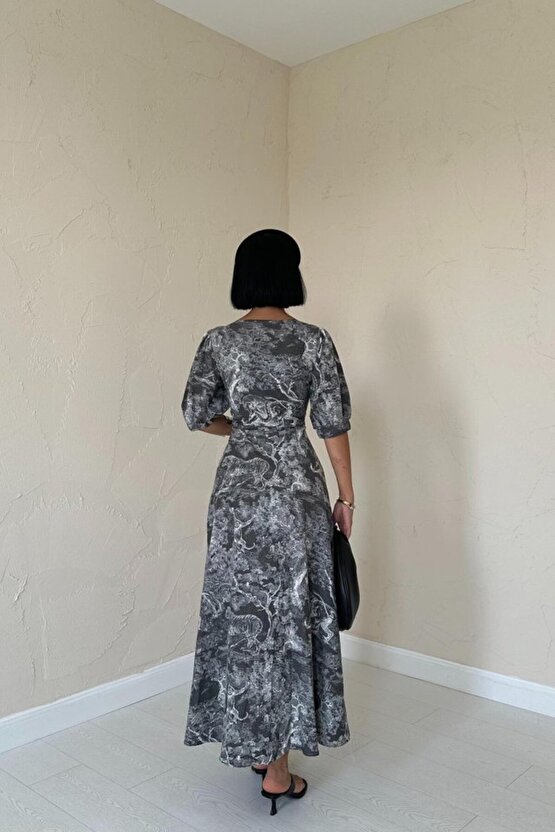 eyesof Haki Önü Düğmeli Kalp Yaka Elbise