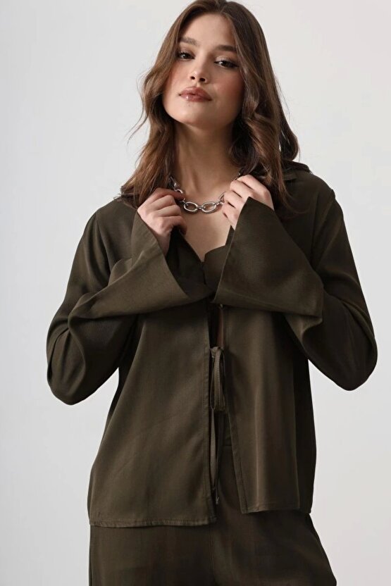 Önden Biyeli Bluz Ve Pantolon Takım Haki