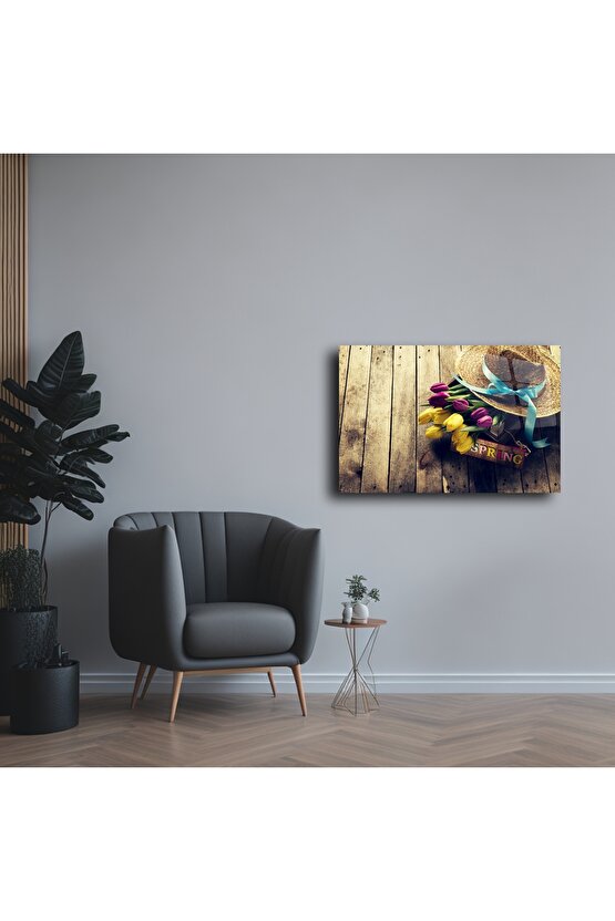 Lale ve Hasır Şapka Temalı Bahar Cam Tablo