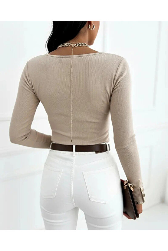 MDB Kadın Uzun Kollu Yakadan Açık Ve Düğme Detaylı Kaşkorse Bluz