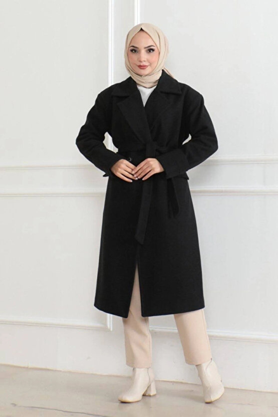 Kaşe Kaban – Uzun Boy Kruvaze Yaka, Kuşaklı Tesettür Kışlık Kaban, Astarlı Şık Yünlü Dokuma Oversize