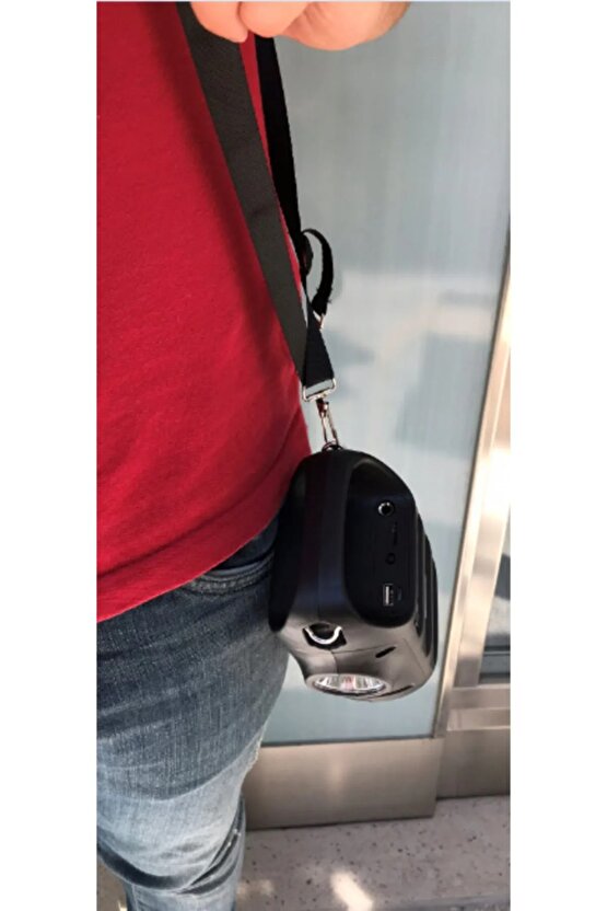 Bluetooth Hoparlör Led Ikaz Işıklı El Fenerli Kablosuz Ses Bombası Fm Radyolu Usb Ve Tf Kart Giriş