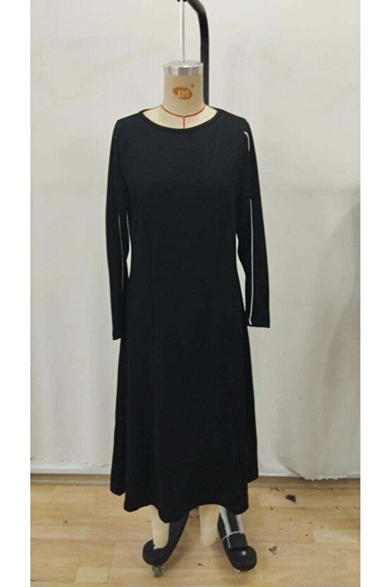 Kadın Uzun Kollu Bisiklet Yaka Midi Modal Elbise