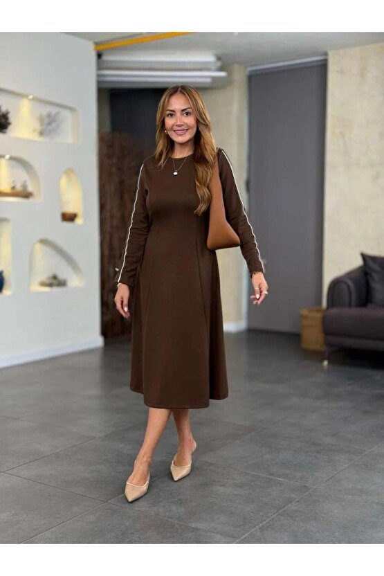 Kadın Uzun Kollu Bisiklet Yaka Midi Modal Elbise