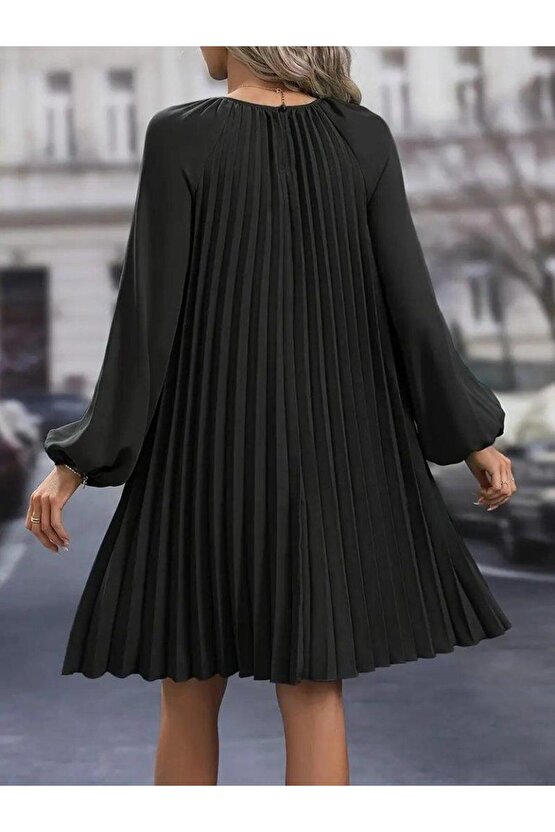 Kadın Uzun Kollu Yuvarlak Yaka Pileli Salaş Mini Ithal Krep Elbise