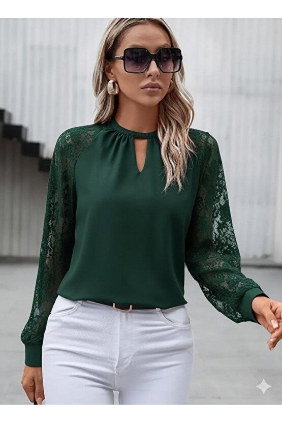 Kadın Uzun Dantel Kollu Yuvarlak Yakalı Sandy Bluz