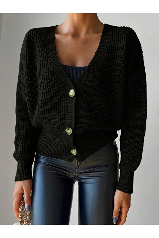 Kadın Uzun Kollu Düğme Detay Triko Hırka