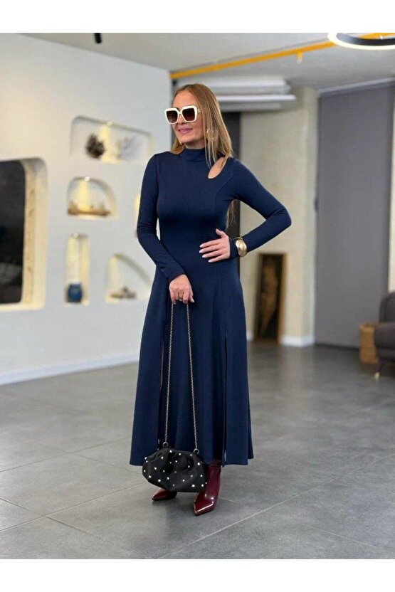 Kadın Balıkçı Yaka Damla Detaylı Yırtmaçlı Uzun Viskon Iki Iplik Maxi Elbise
