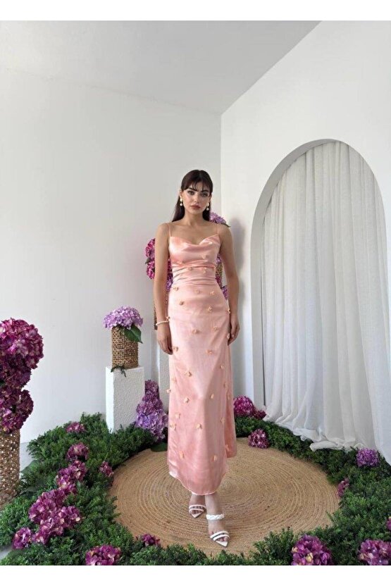 Dora Çiçek Detaylı Elbise