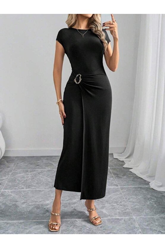 Kadın Yarım Ay Kollu Yuvarlak Yaka önünde Toka Detaylı Modal Maxi Elbise