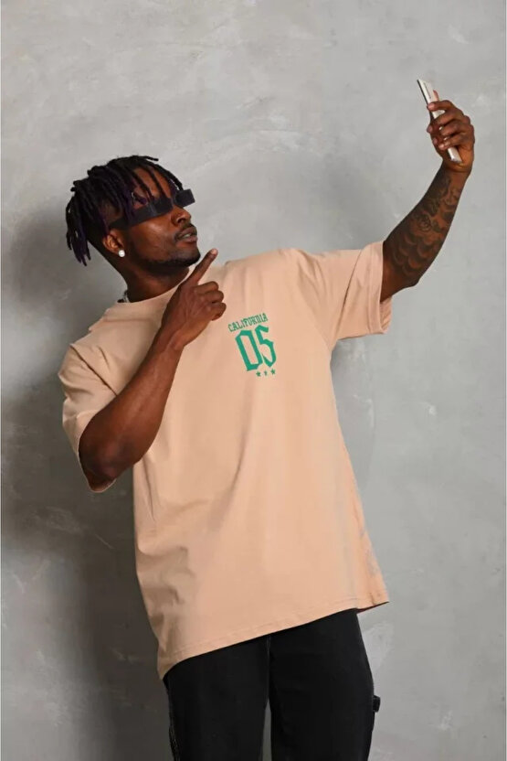 Gökyüzü Moda Unisex Oversize Baskılı Bisiklet Yaka T-Shirt - Bej