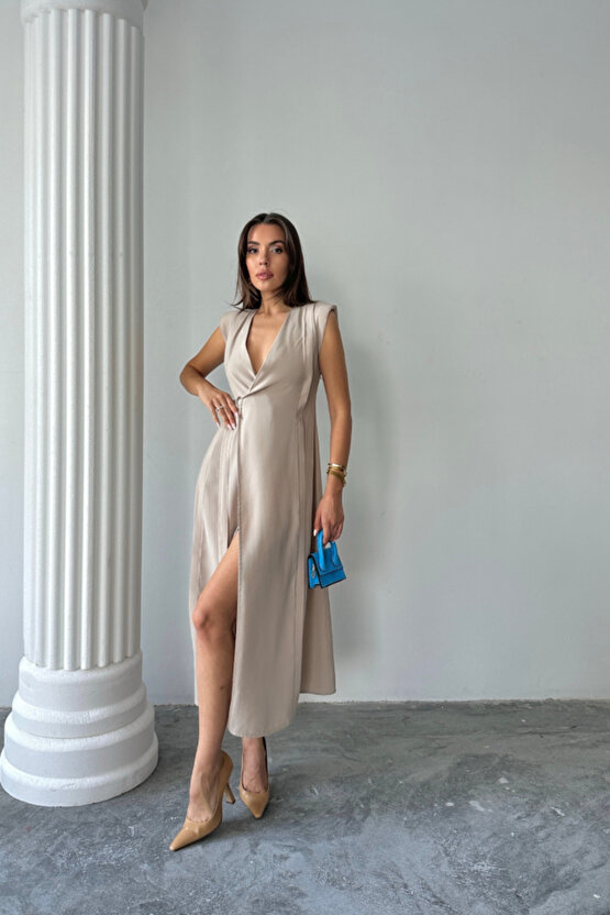 Gökyüzü Moda KRUVAZE VATKALI KOLSUZ ELBİSE MODAL KUMAŞ - Bej