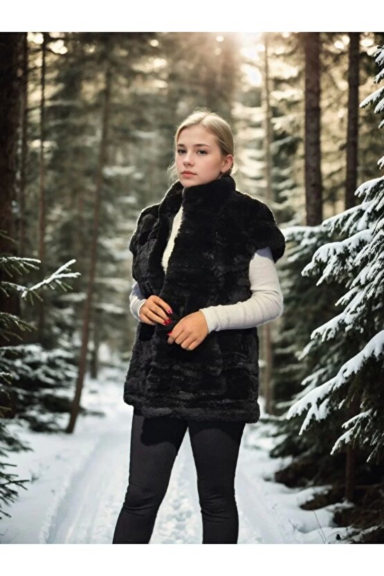 Kadın Kolsuz Hakiki Kürk - Siyah