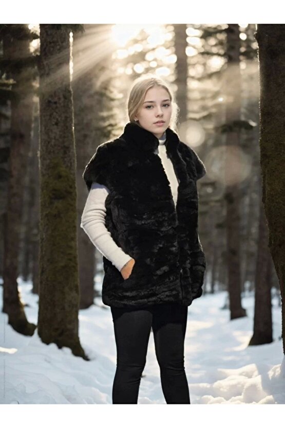 Kadın Kolsuz Hakiki Kürk - Siyah