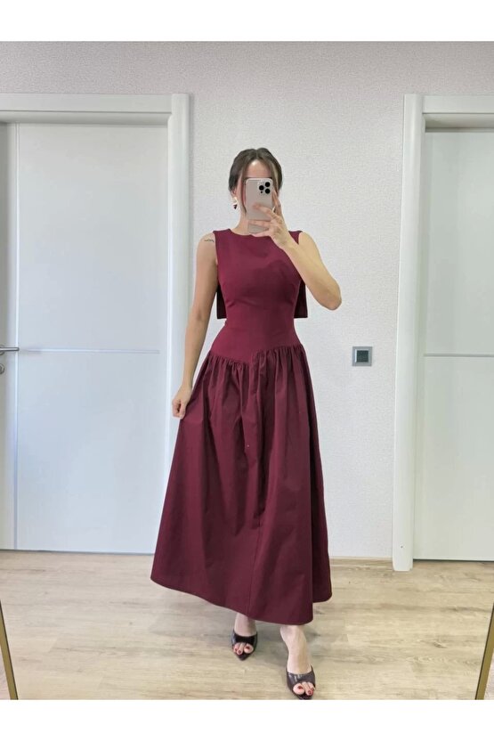 Krep Arkası Kanat Arka Ön Pens Detaylı Uzun Kadın Elbise - Siyah