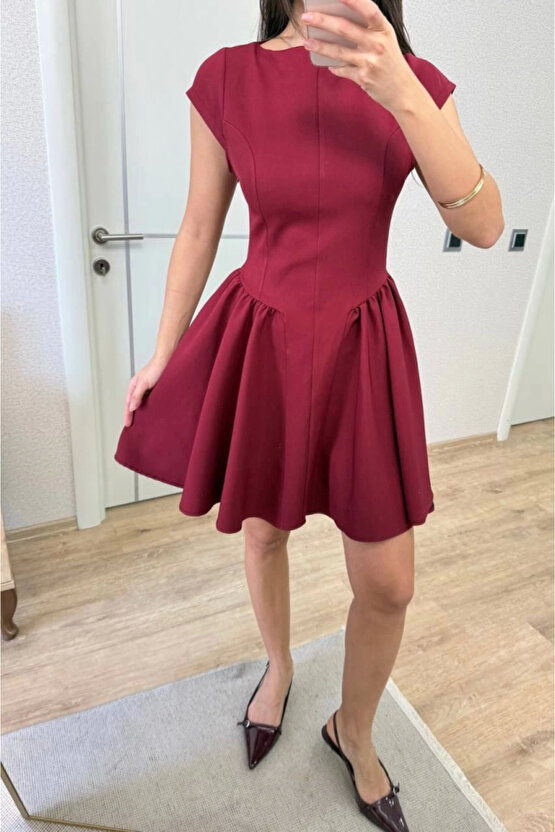 Gökyüzü Moda Sırt Dekolteli Çan Detaylı Mini Elbise - Bordo