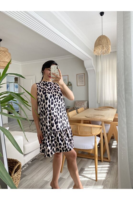 Gökyüzü Moda Kadın Kolsuz Sırttan Bağlamalı Fırfırlı Leopar Desenli Süprem Elbise
