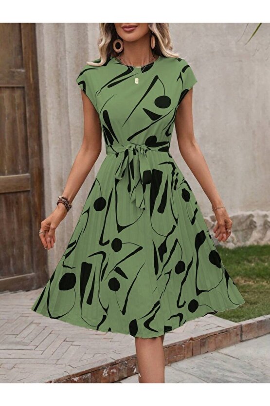 Gökyüzü Moda Kadın Kısa Yarasa Kollu Yuvarlak Yaka Beli Büzgülü Süprem Elbise