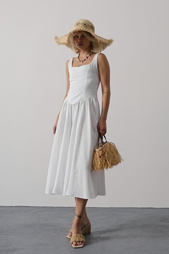 Gökyüzü Moda Askılı Uzun Elbise - Beyaz