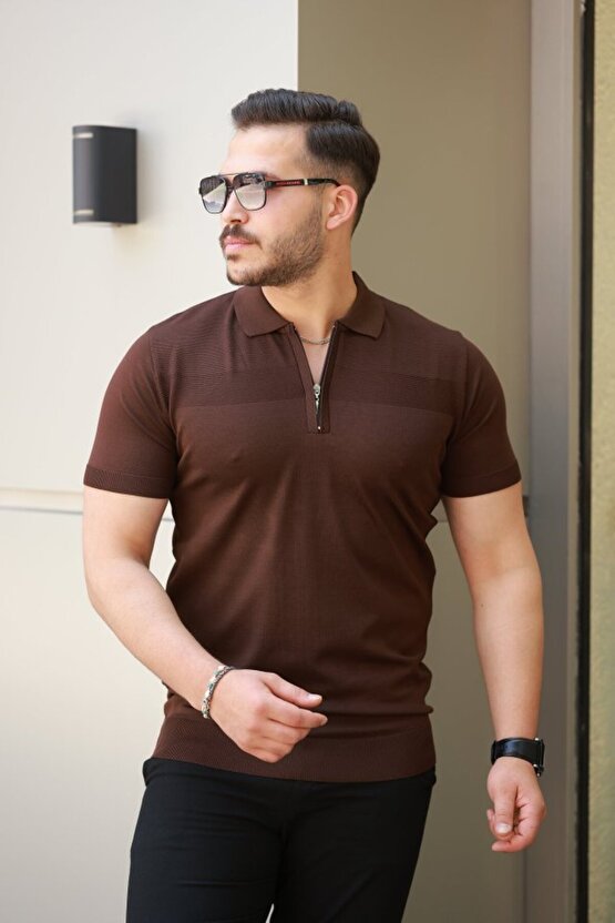 Gökyüzü Moda Erkek Göğüs Pirinç Desenli Fermuar Yakalı Kısa Kollu Tişört