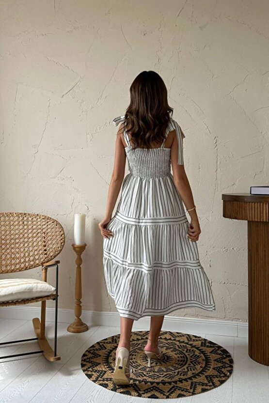 Gökyüzü Moda Siyah Omuzdan Bağlamalı Çizgili Elbise