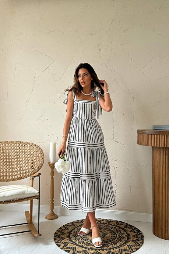Gökyüzü Moda Siyah Omuzdan Bağlamalı Çizgili Elbise