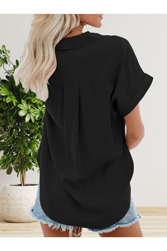 Kadın Kısa Kollu V Yakalı önden Düğmeli Dokuma Gömlek