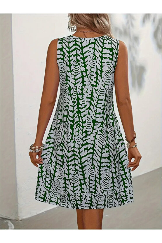 Gökyüzü Moda Kadın Sıfır Kol Yakadan Halka Detaylı Desenli Kısa Bürümcük Elbise