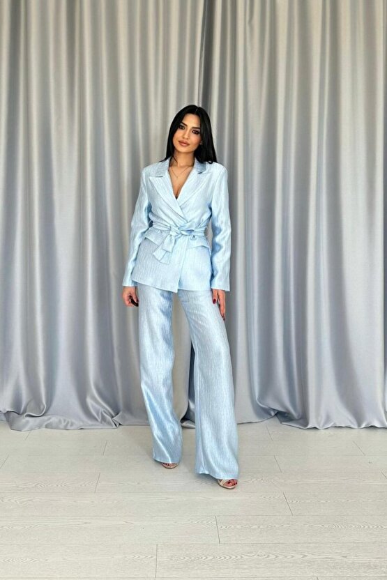 Gökyüzü Mavi Beli Kuşaklı Ceket Ve Pantolon Parlak Takım