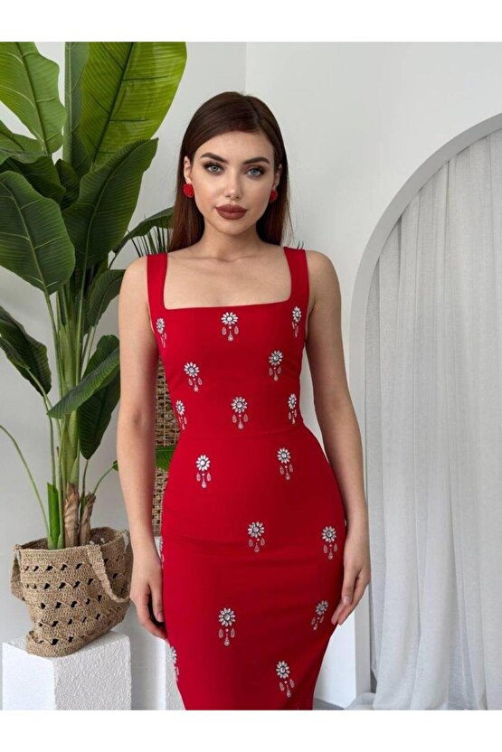 Ners Taş Detaylı Elbise