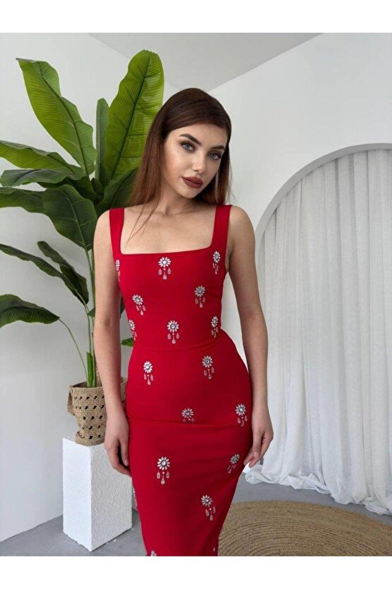 Ners Taş Detaylı Elbise