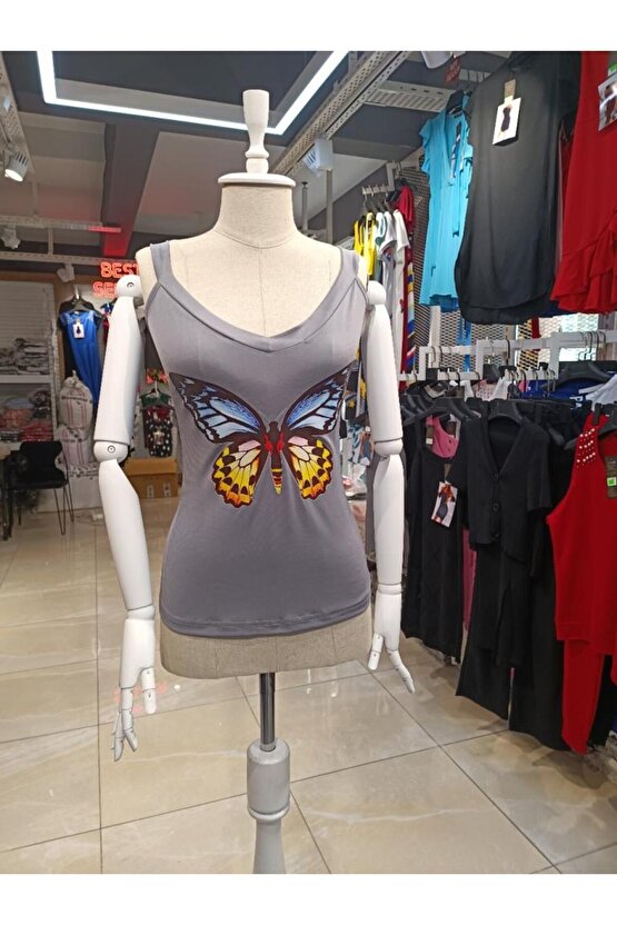Gökyüzü Moda Kadın Kelebek Baskılı Sandy Kumaş Askılı Bluz