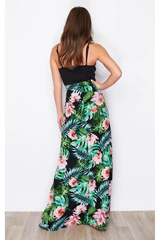 Kadın Askılı V Yaka Eteği Dijital Baskılı çiçek Desenli Yırtmaçlı Mikro Kumaş Elbise