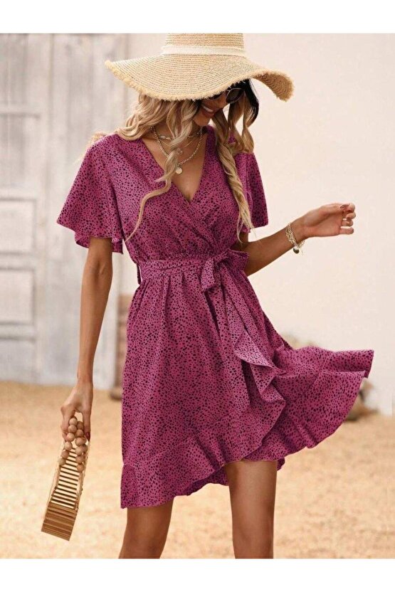 Kadın Kısa Kelebek Kollu Kruvaze Yakalı Belden Kuşaklı Kısa Desenli Süprem Elbise