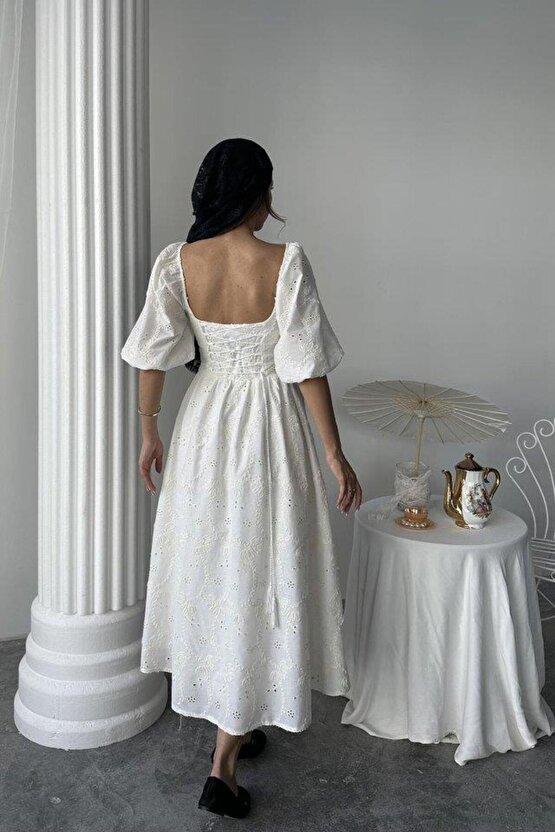 Ekru Dantel Detaylı Brode Elbise