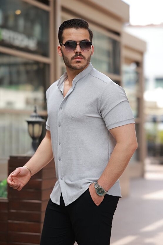 Gökyüzü Moda Erkek Hakim Yaka Kısa Kollu Gömlek