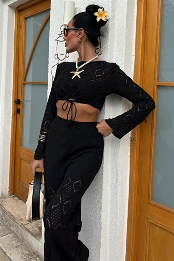 Gökyüzü Moda Göğüs Bağcık Detaylı Ajurlu Bluz Pantolon Takım 10098
