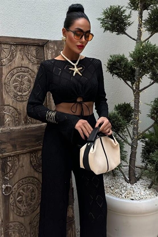 Gökyüzü Moda Göğüs Bağcık Detaylı Ajurlu Bluz Pantolon Takım 10098