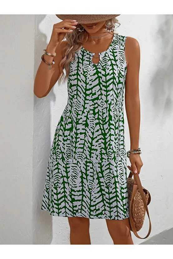 Kadın Sıfır Kol Yakadan Halka Detaylı Desenli Kısa Bürümcük Elbise